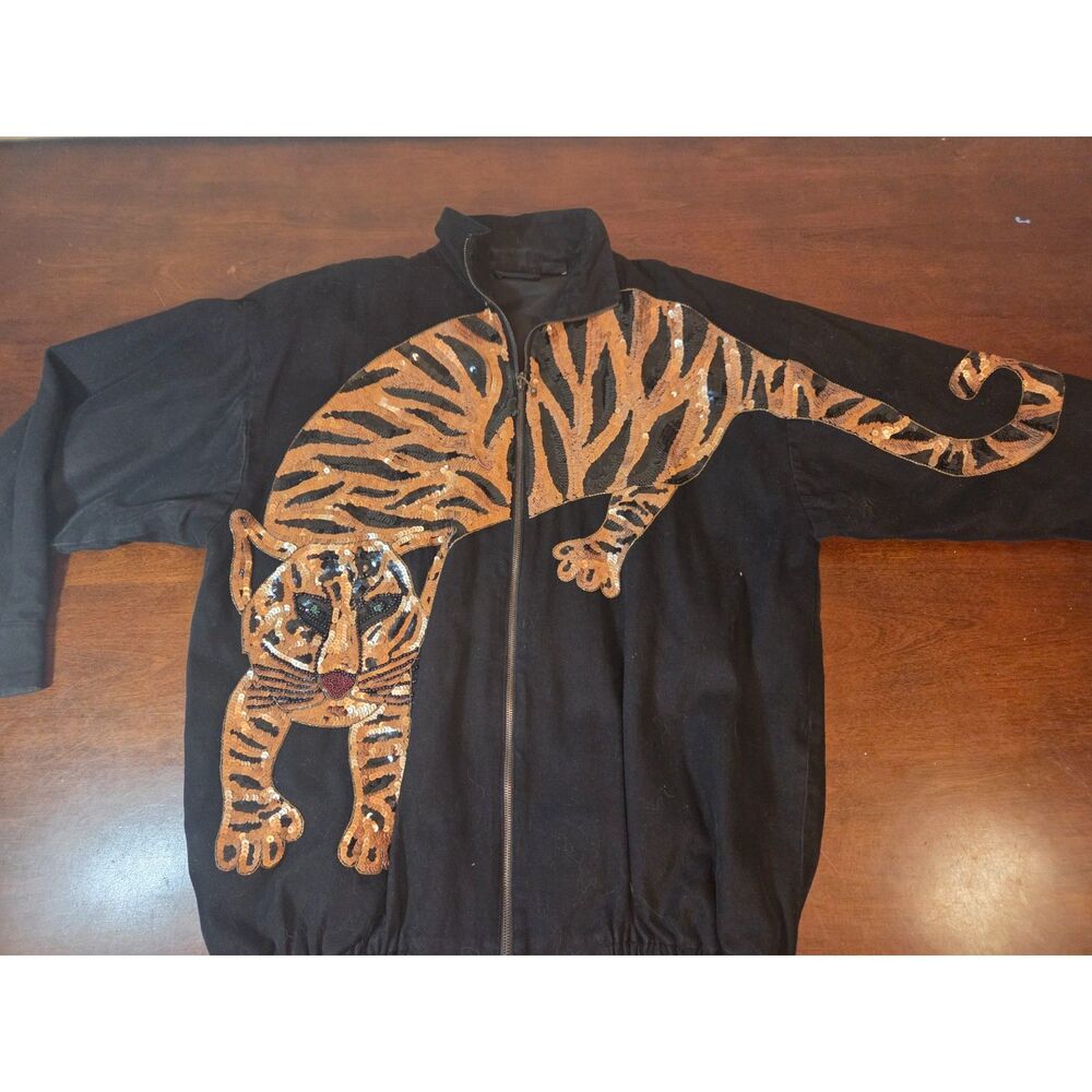 Vtg Modi Sequined and Beaded Tiger on a Black Cotton Jacket Womens Size Large